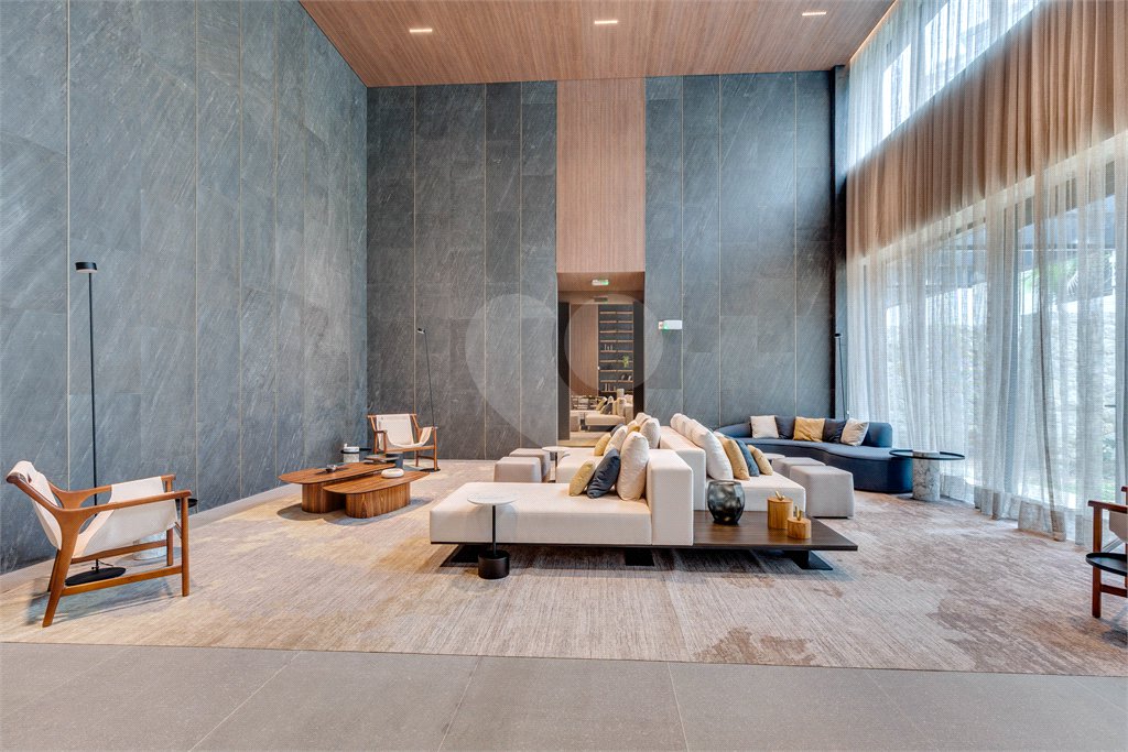 Apartamento à venda com 4 suítes em Moema, São Paulo, SP