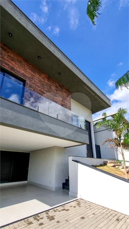 Casa à venda com 3 suítes no condomínio La Dolce Vita, Paulínia - SP