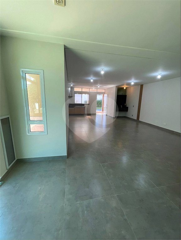Casa à venda ou para alugar com 3 suítes em Jardim Salto Grande, Araraquara, SP