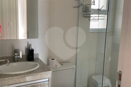 Apartamento à venda com 2 quartos, sendo 1 suíte,  em Indaiá, Bertioga, SP