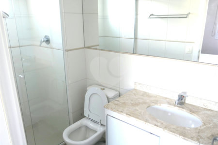 Apartamento para alugar com 3 quartos, sendo 1 suíte, em Vila Olímpia, São Paulo, SP