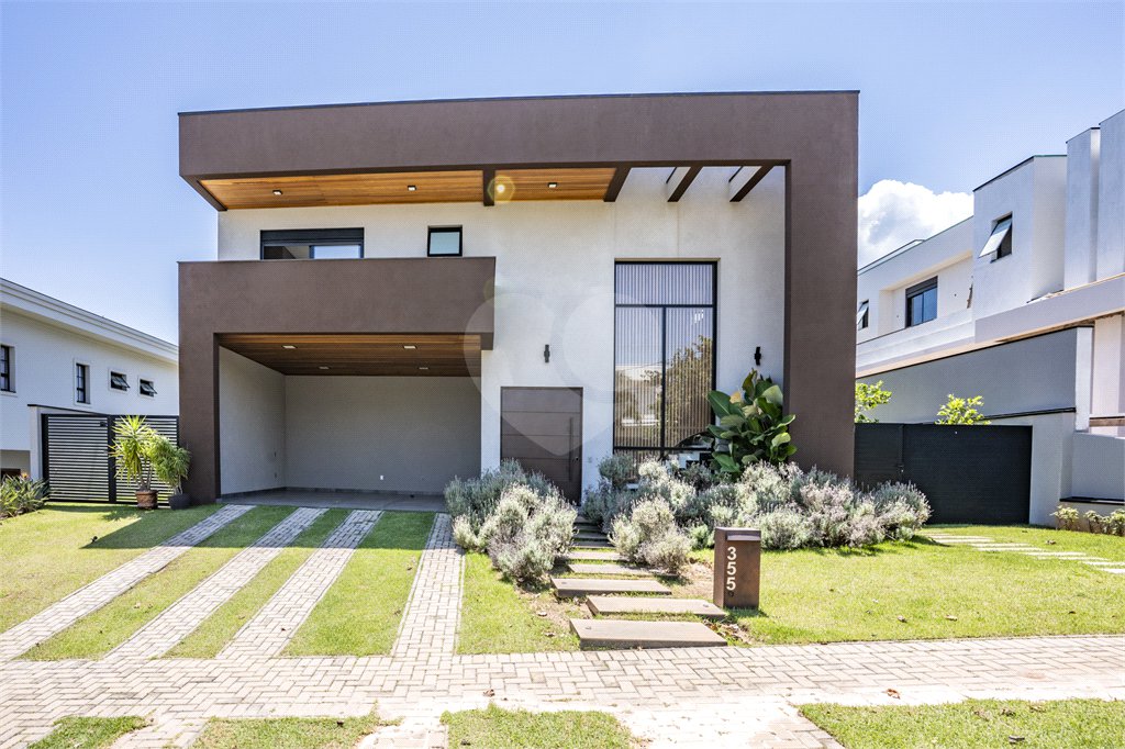 Casa à venda ou para alugar com 4 suítes no condomínio Campo de Toscana, Vinhedo - SP