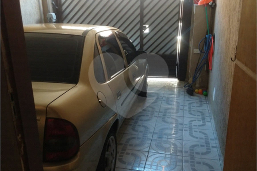 Sobrado à venda com 2 quartos em Tremembé, São Paulo, SP