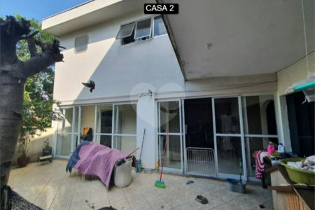 Casa à venda com 6 quartos, sendo 5 suítes, em Jardim São Bento, São Paulo, SP