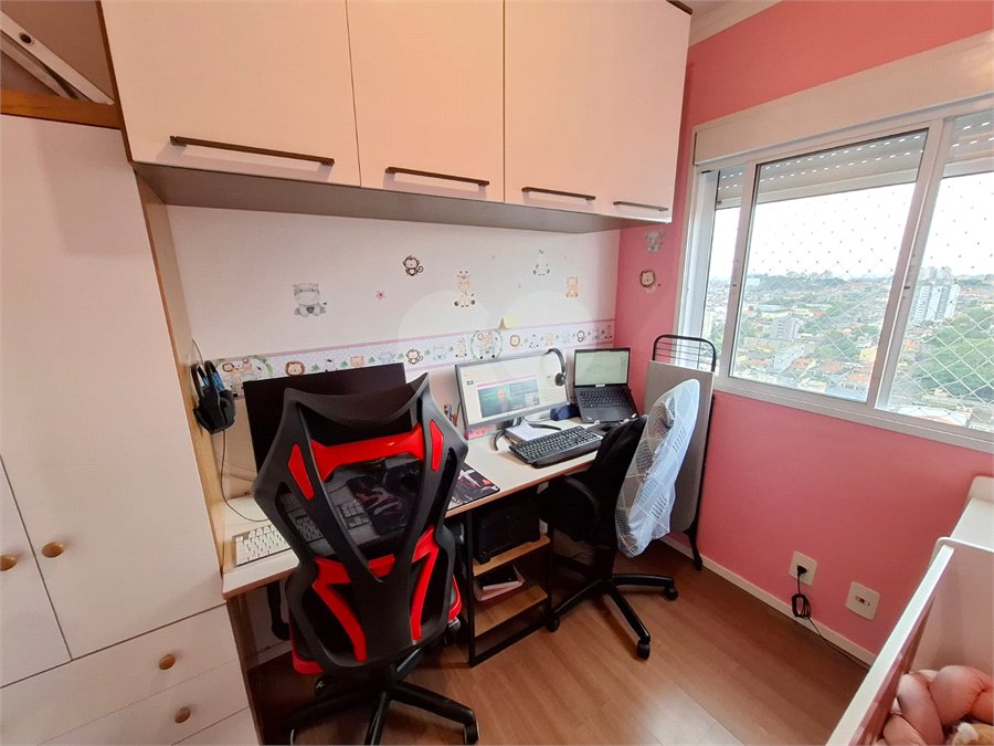 Apartamento à venda com 2 quartos em Vila Carmosina, São Paulo, SP