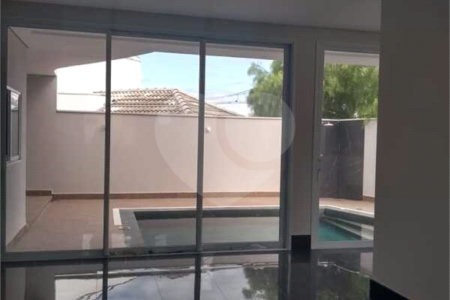 Casa à venda com 3 suítes no condomínio Residencial Parque Esplanada, Votorantim - SP