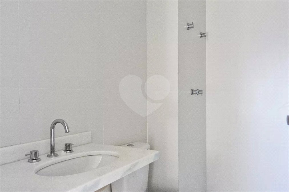 Apartamento à venda com 2 quartos, sendo 1 suíte, em Parque São Domingos, São Paulo, SP