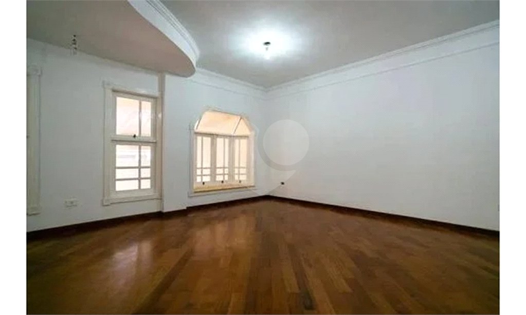 Sobrado à venda com 3 suítes em Santana, São Paulo, SP
