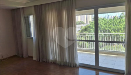 Apartamento à venda com 3 quartos, sendo 1 suíte,  em Água Branca, São Paulo, SP