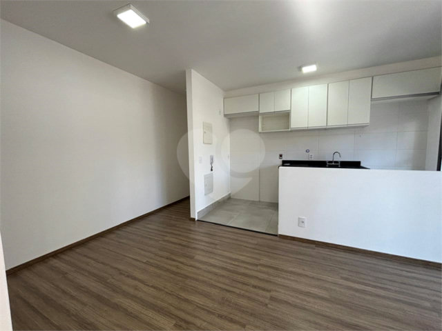 Apartamento para alugar com 2 quartos, sendo 1 suíte,  em Parada Inglesa, São Paulo, SP