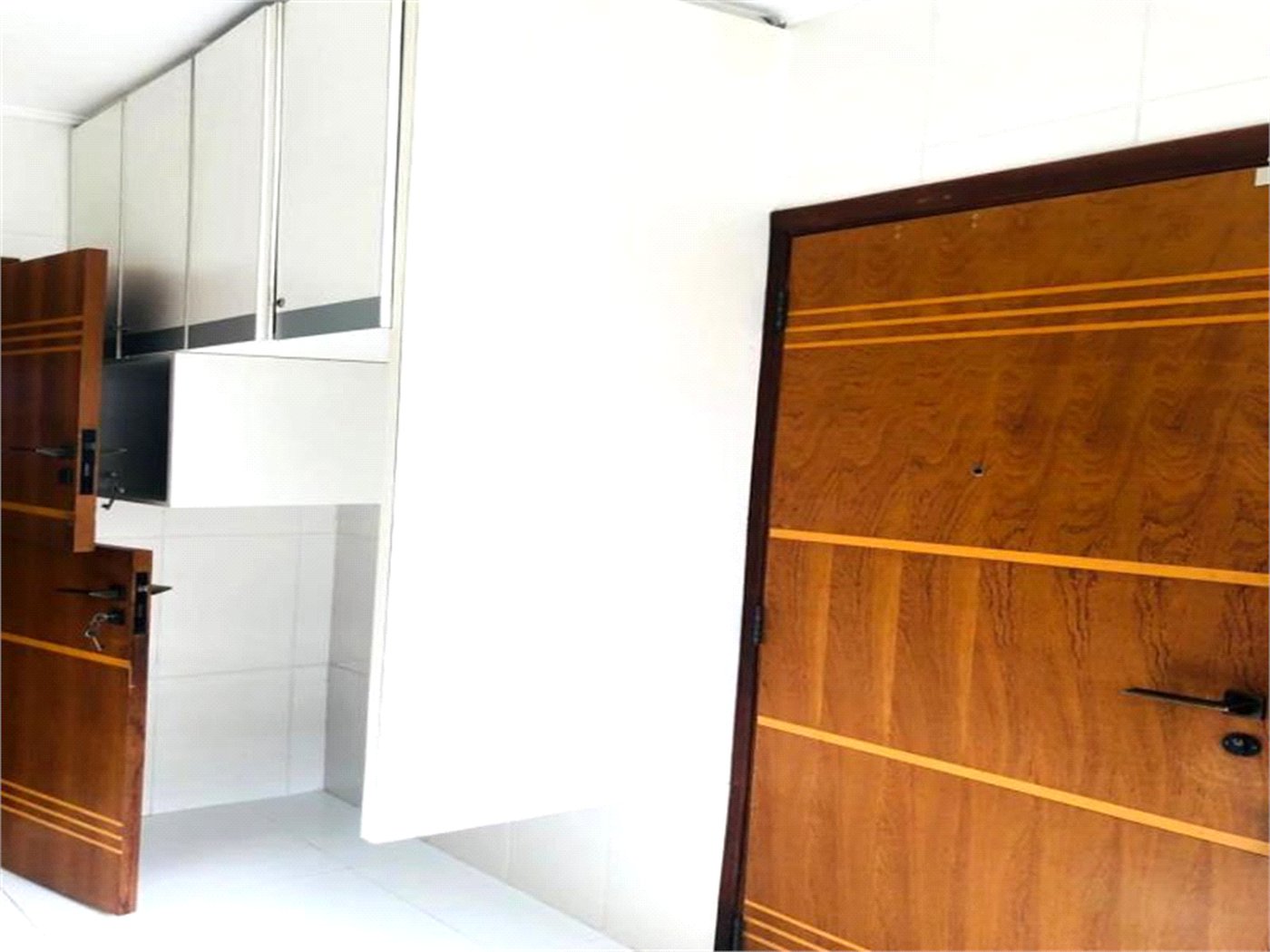 Apartamento para alugar com 3 quartos, sendo 1 suíte, em Jardim América, São Paulo, SP