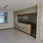 Casa de Vila à venda com 3 quartos, sendo 2 suítes,  em Tijuca, Rio de Janeiro, RJ
