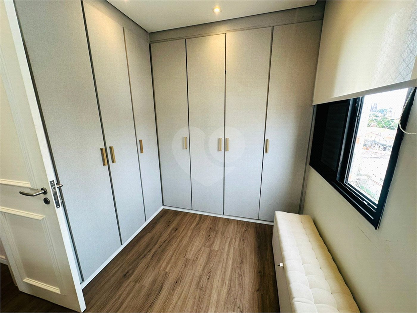 Apartamento à venda com 2 quartos, sendo 1 suíte,  em Cidade Monções, São Paulo, SP