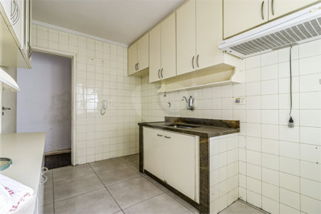 Apartamento à venda com 3 quartos, sendo 1 suíte, em Cidade Monções, São Paulo, SP