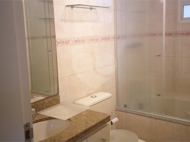 Apartamento à venda com 3 quartos, sendo 1 suíte,  em Vila Mariana, São Paulo, SP
