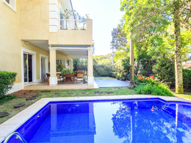 Casa à venda com 4 suítes no condomínio L`exclusive, São Paulo - SP