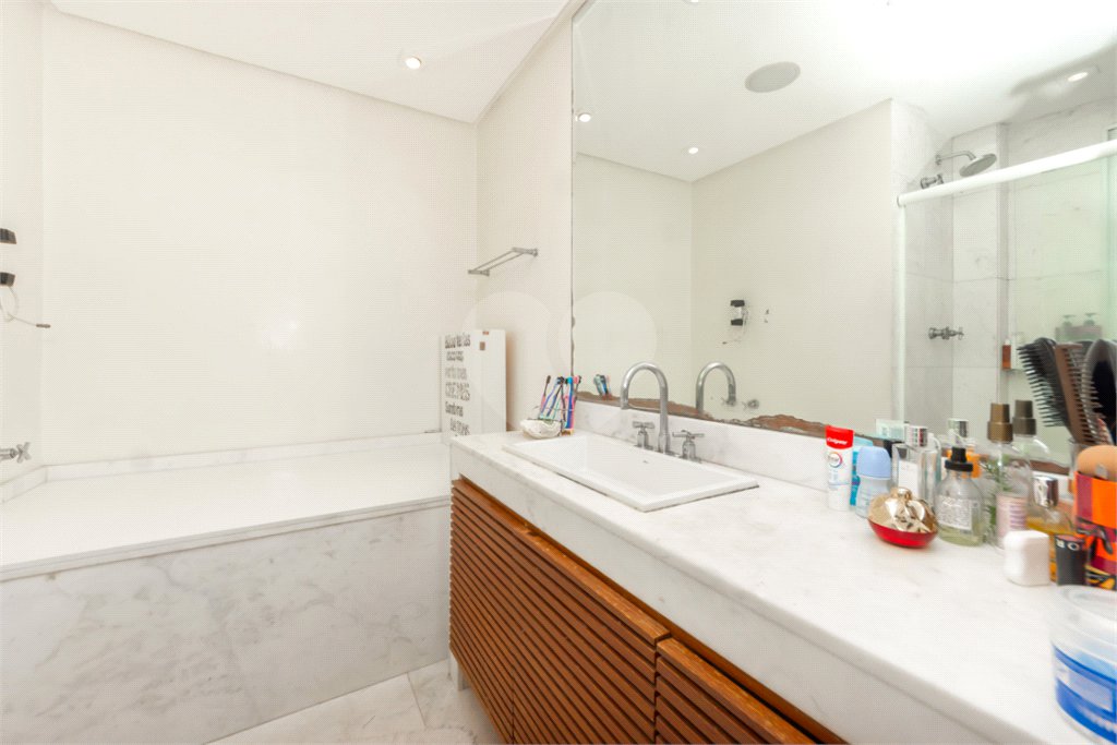 Duplex à venda com 4 suítes em Itaim Bibi, São Paulo, SP
