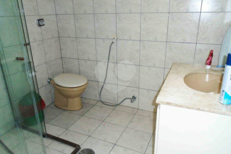 Sobrado à venda com 3 quartos, sendo 1 suíte, em Chácara Santo Antônio, São Paulo, SP