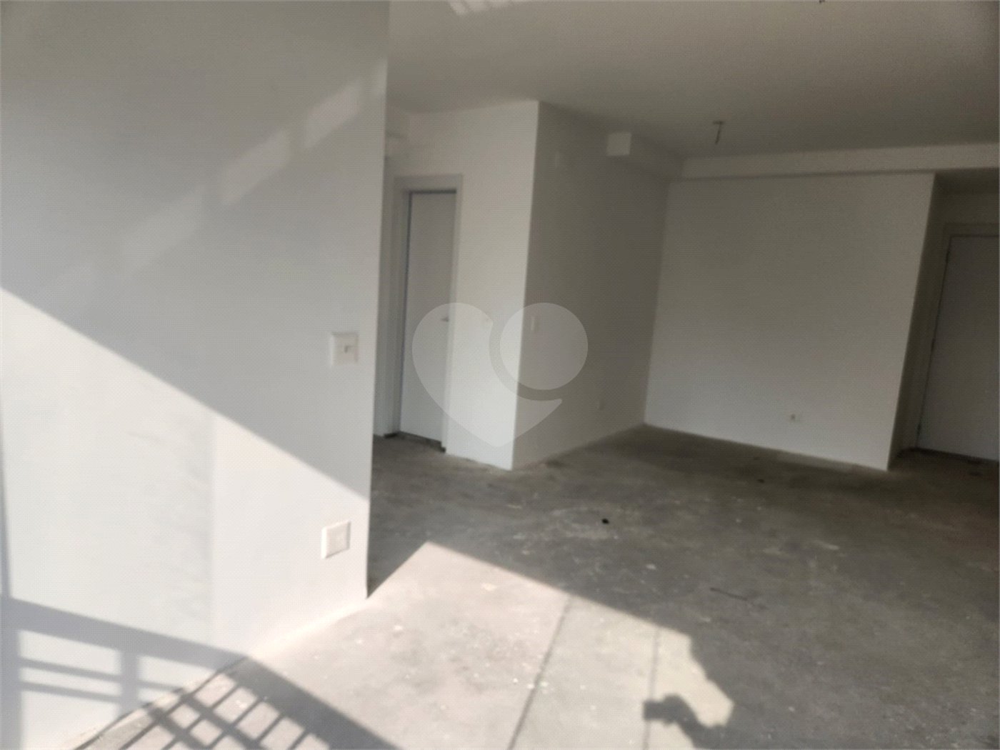 Apartamento à venda com 2 suítes em Vila Andrade, São Paulo, SP