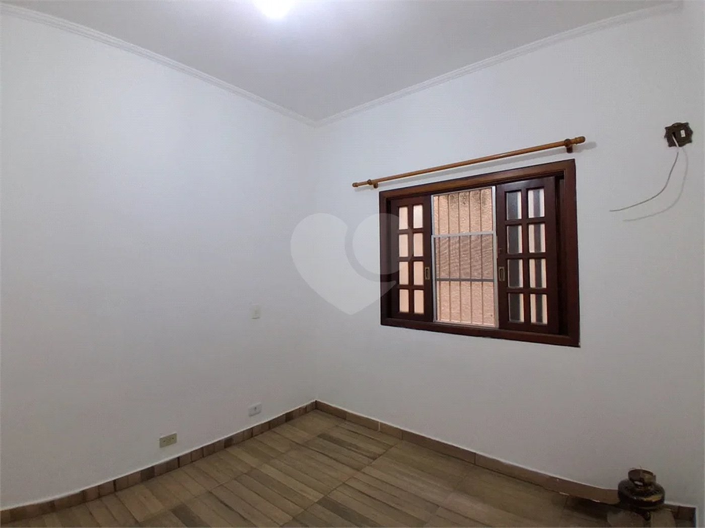 Casa ampla com 3 dormitórios, 2 vagas , quintal Parada Inglesa