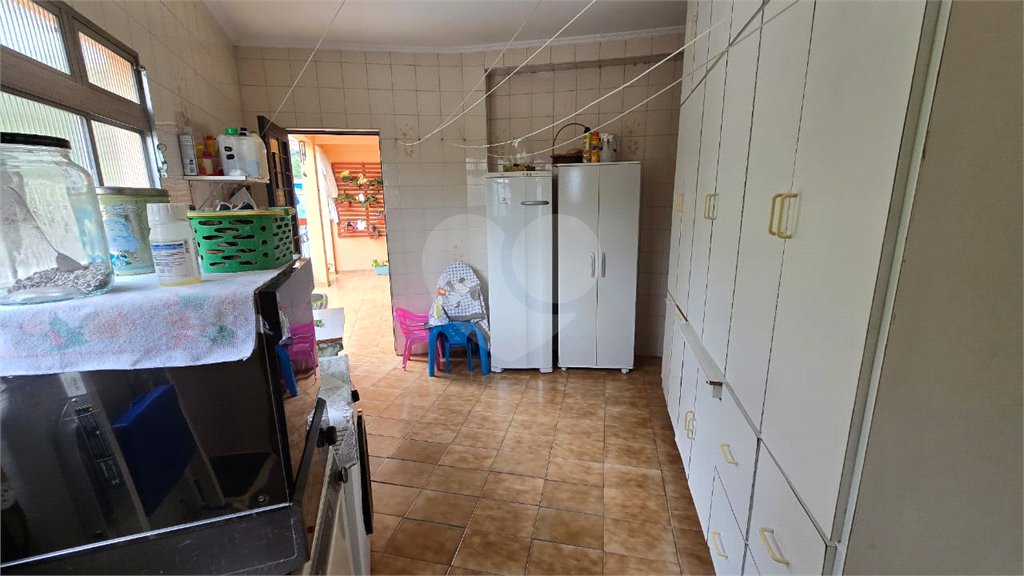 Sobrado à venda com 4 quartos, sendo 1 suíte, em Jardim Regina, São Paulo, SP