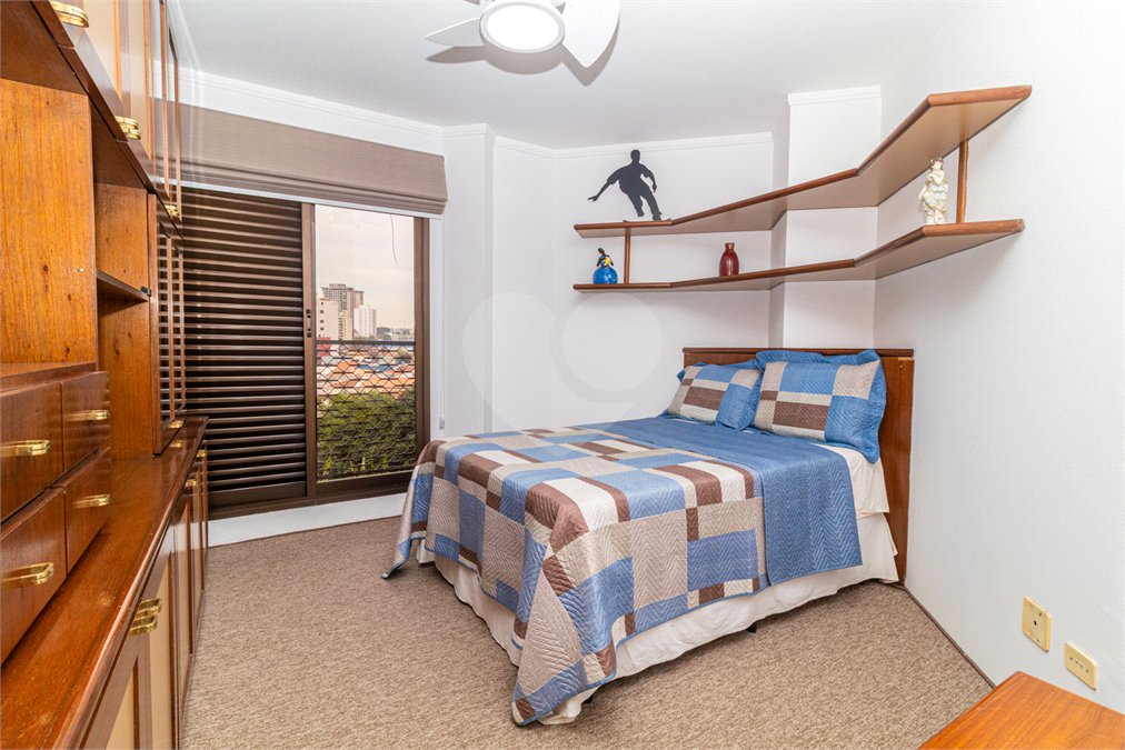 Apartamento à venda com 4 quartos, sendo 2 suítes, em Campo Belo, São Paulo, SP