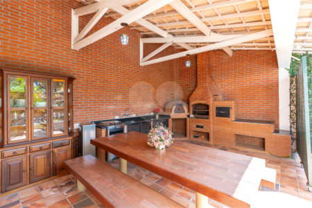Casa à venda com 5 quartos, sendo 3 suítes,  em Brooklin, São Paulo, SP
