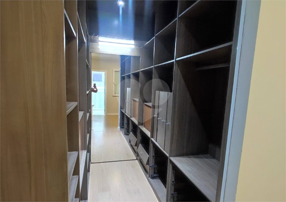 Apartamento à venda com 3 quartos, sendo 2 suítes,  em Jardim Arpoador, São Paulo, SP