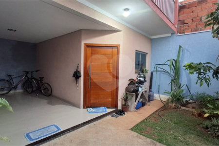 Casa à venda com 3 quartos, sendo 1 suíte, em Parque São Bento, Sorocaba, SP