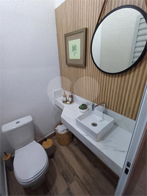 Casa à venda com 3 quartos, sendo 1 suíte, no condomínio Mantova, Indaiatuba - SP