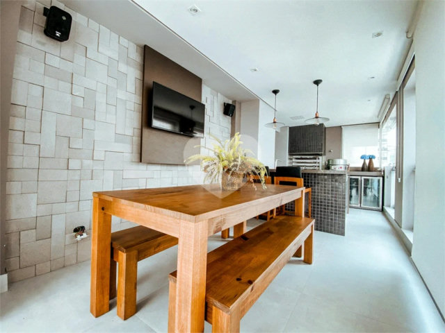 Apartamento à venda com 3 suítes em Santana, São Paulo, SP
