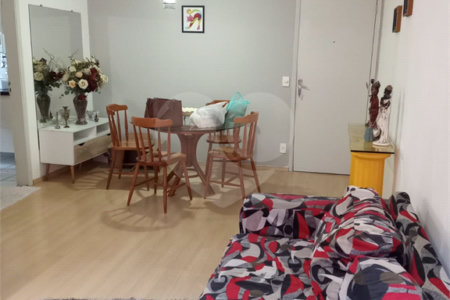 Apartamento à venda com 2 quartos em Vila Erna, São Paulo, SP