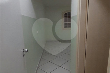 Sobrado para alugar com 5 quartos, sendo 3 suítes, em Jardim do Mar, São Bernardo do Campo, SP