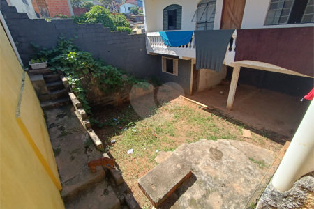 Casa à venda com 3 quartos em Jardim Maria Trindade, São Roque, SP