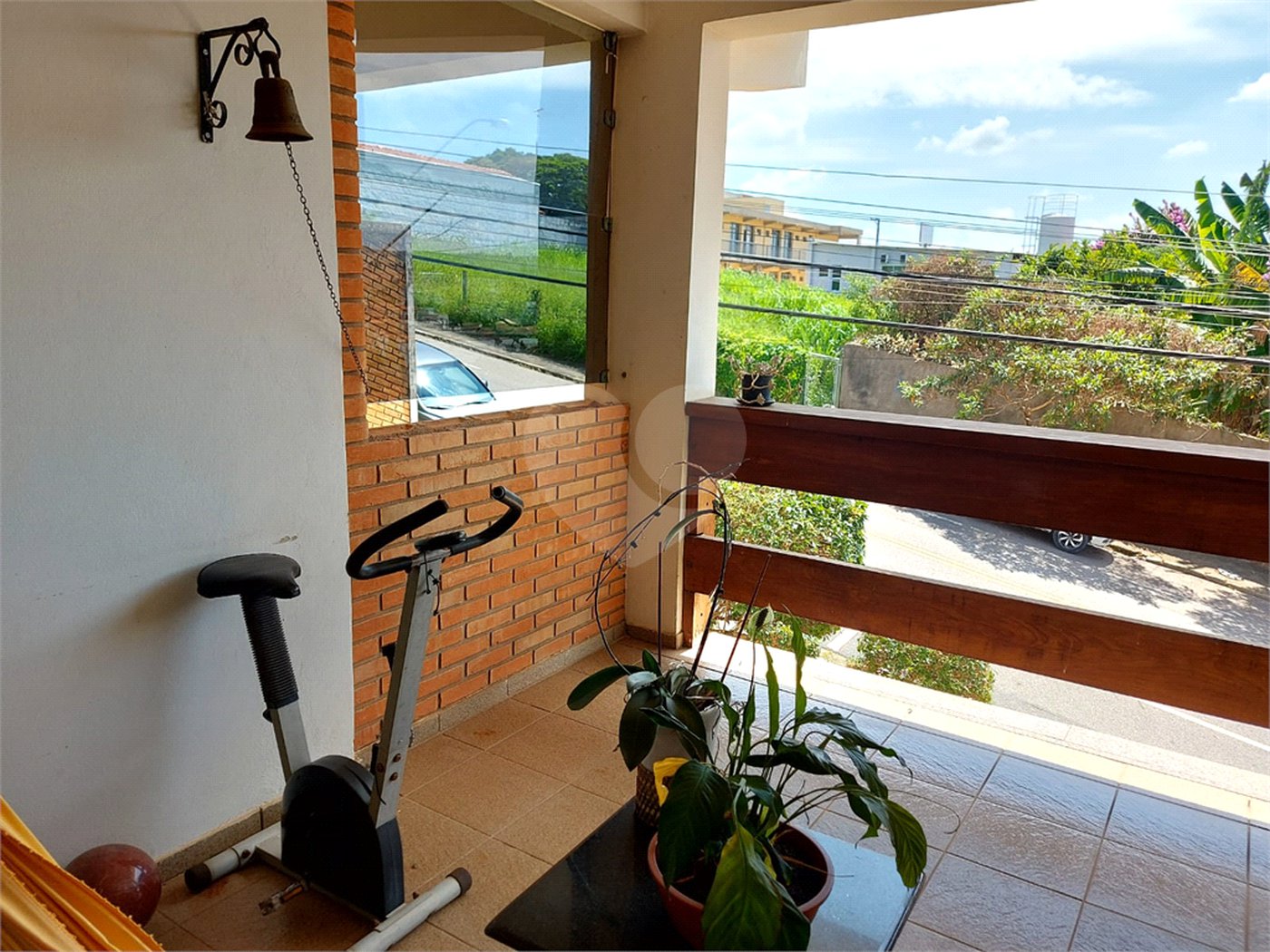 Sobrado à venda com 5 quartos, sendo 4 suítes, em Santa Rosa, Vinhedo, SP