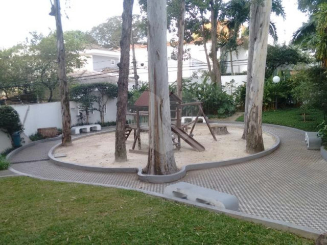 Apartamento à venda com 3 quartos, sendo 1 suíte,  em Granja Julieta, São Paulo, SP