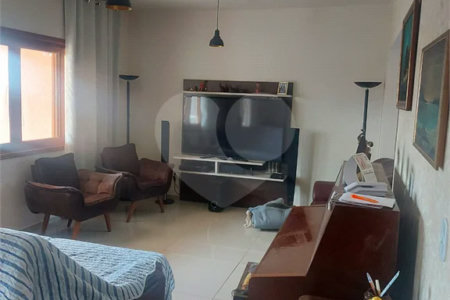 Casa à venda com 4 suítes no condomínio Parque dos Resedas, Itupeva - SP