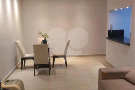 Apartamento à venda com 3 suítes em Pinheirinho, Vinhedo, SP