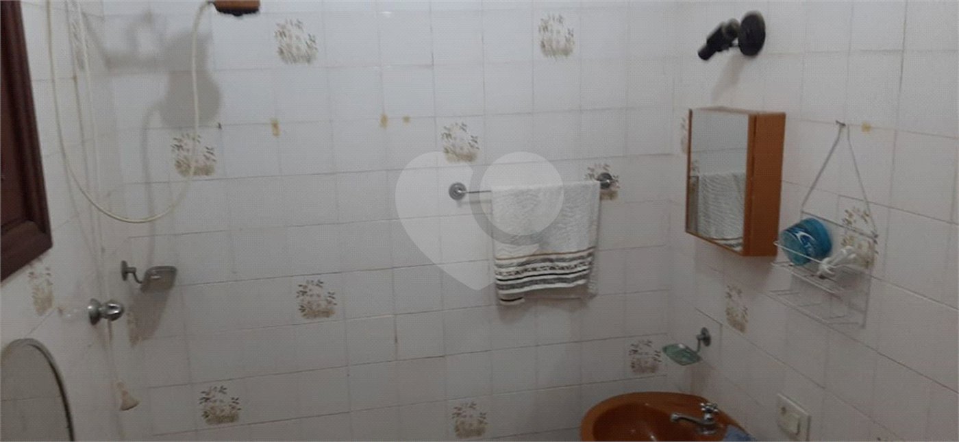 Chácara à venda com 6 quartos, sendo 2 suítes, em Leitão, Louveira, SP
