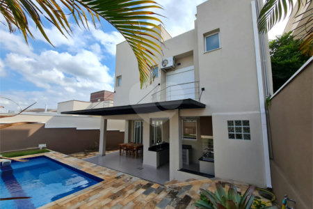 Casa à venda com 3 suítes no condomínio Geneve, Campinas - SP