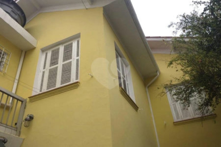 Sobrado à venda com 4 quartos, sendo 1 suíte, em Vila Mariana, São Paulo, SP