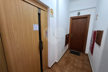 Apartamento à venda com 3 quartos, sendo 1 suíte, no Centro, Araraquara, SP