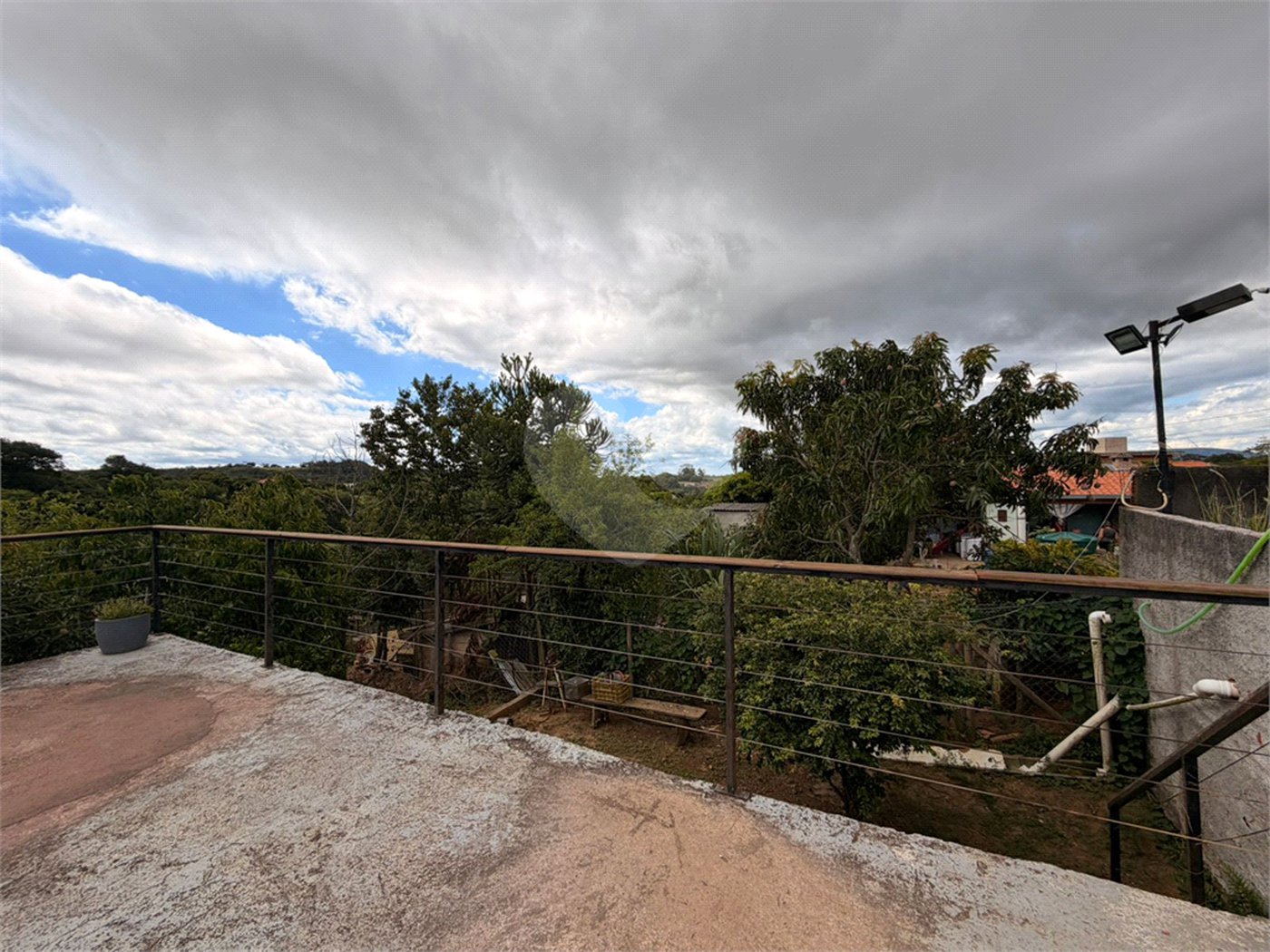 Chácara à venda com 3 quartos, sendo 1 suíte, no Centro, Araçoiaba da Serra, SP