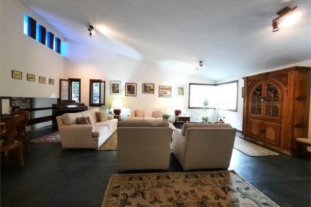 Casa à venda com 6 quartos, sendo 3 suítes, em Morumbi, São Paulo, SP