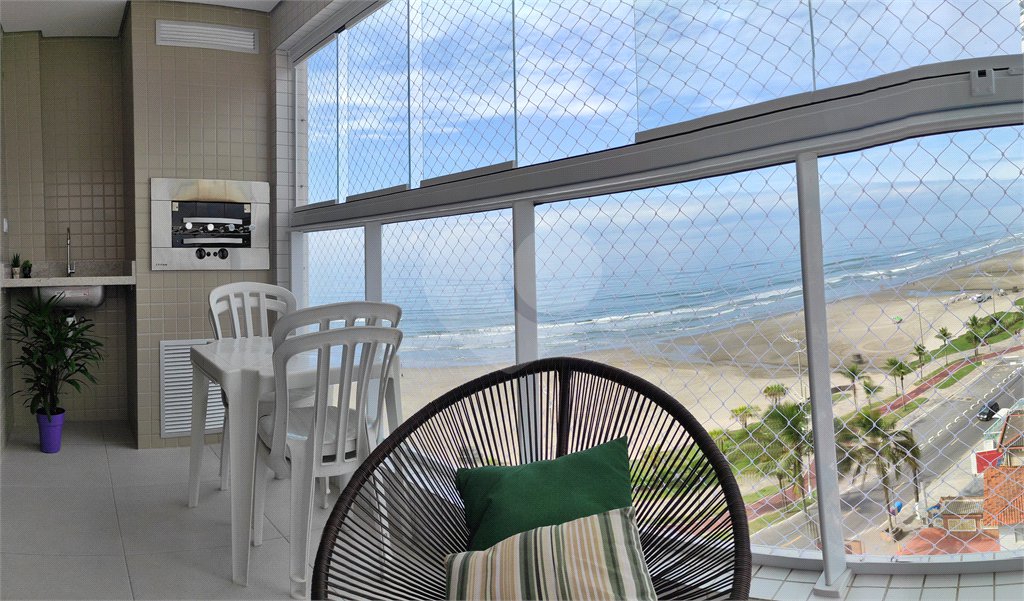 Apartamento à venda com 2 quartos em Caiçara, Praia Grande, SP