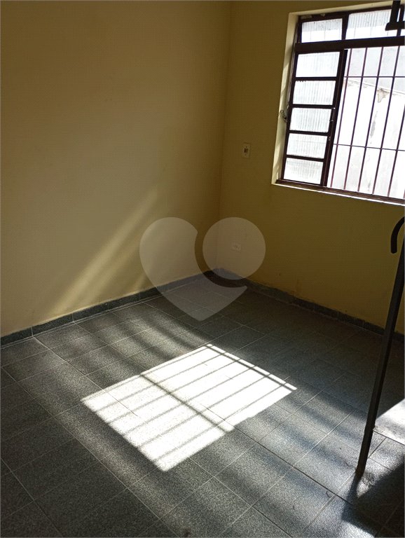 Casa à venda com 3 quartos, sendo 2 suítes, em Jardim Maria Duarte, São Paulo, SP