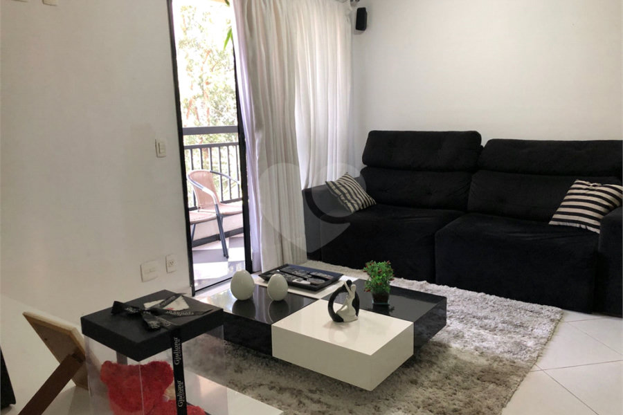 Apartamento à venda com 3 quartos, sendo 1 suíte, em Santana, São Paulo, SP
