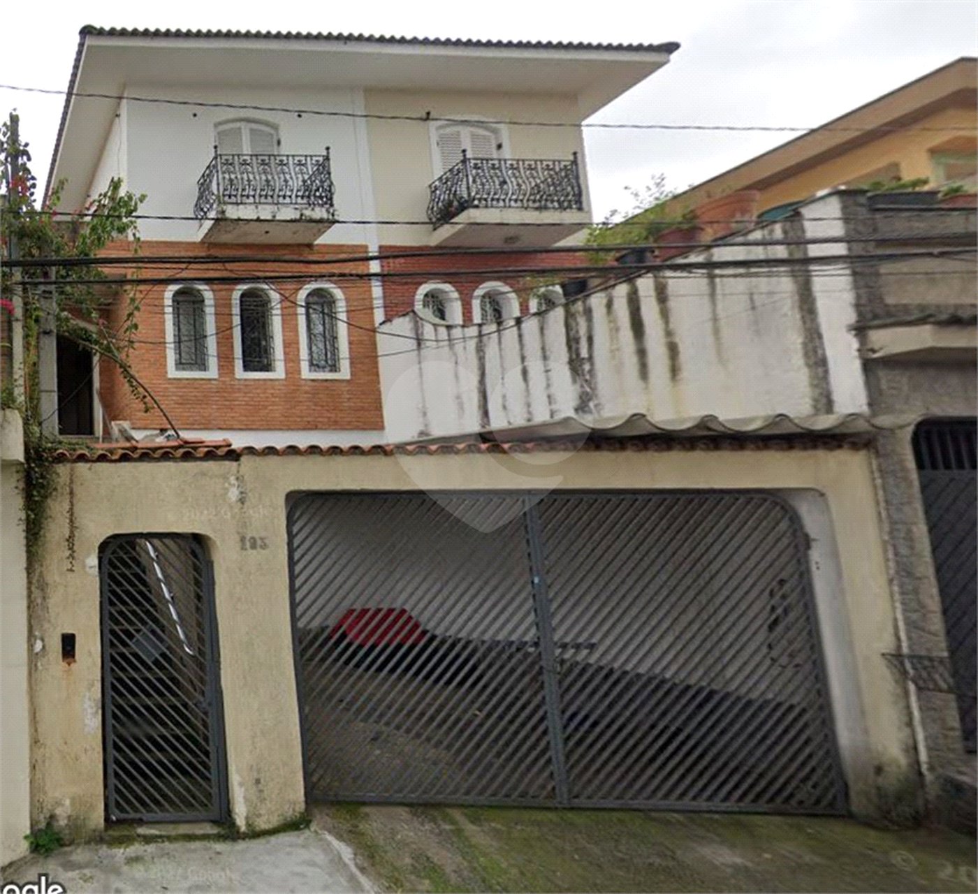 Sobrado à venda com 3 quartos, sendo 1 suíte, em Tremembé, São Paulo, SP