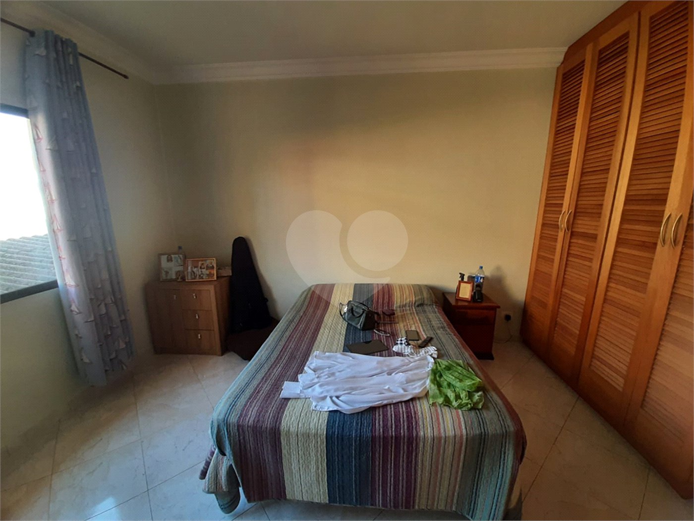 Sobrado à venda com 5 quartos, sendo 1 suíte, em Tremembé, São Paulo, SP