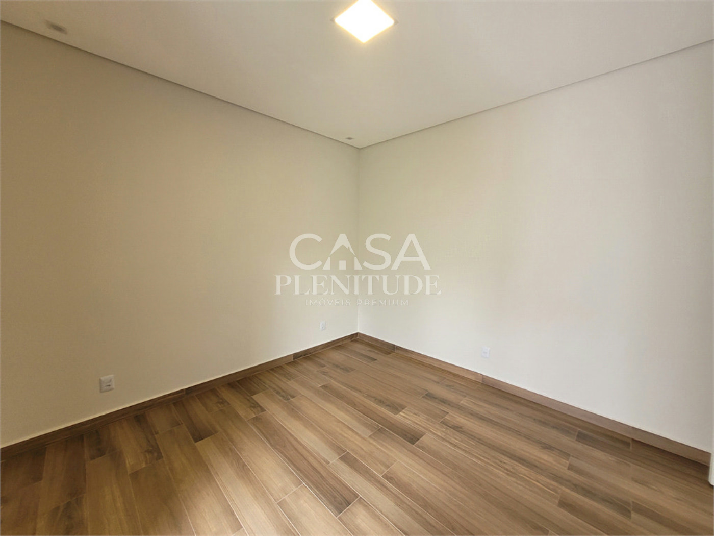 Casa em condomínio à venda com 3 suítes em Aparecidinha, Sorocaba, SP